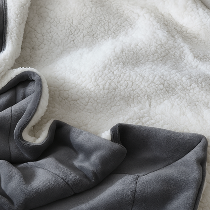 🛏️ Frazada Manta Polar Reversible con Corderito – 2 Plazas y Cama Queen(230 × 200 cm)